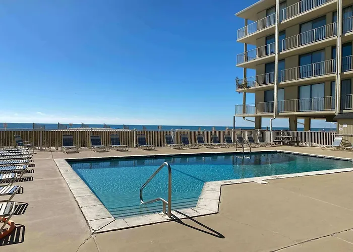 Apartment Gulf Village 114 By Albvr - Coastal Comfort Just Steps From The Beach! *
